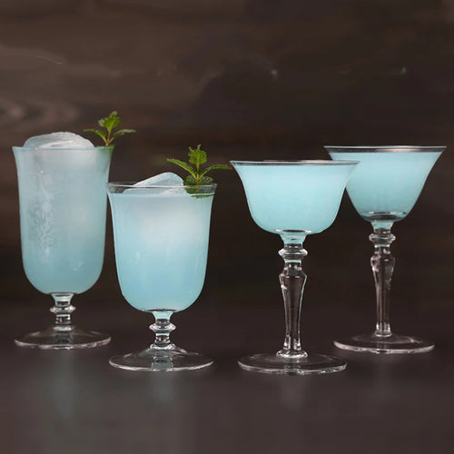 Verres a cocktail martini design elegant bar maison