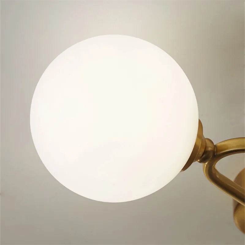 plafonnier moderne en verre doré design nordique élégant intérieur décoratif - vue 6 sur 9