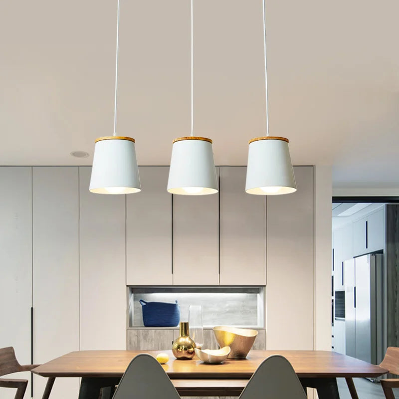 Creative Led moderne suspension blanc lampes suspendues barre en bois + suspension en métal Suspension pour lampe de salle à manger lumières de baisse