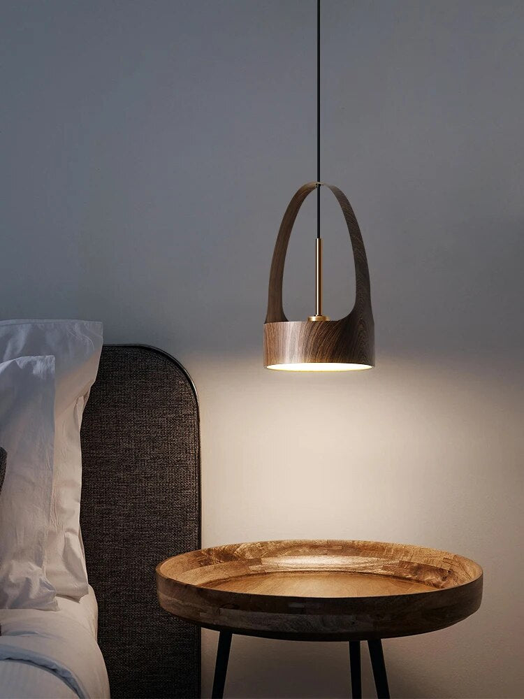 Suspension design moderne et minimaliste - vue 6 sur 8