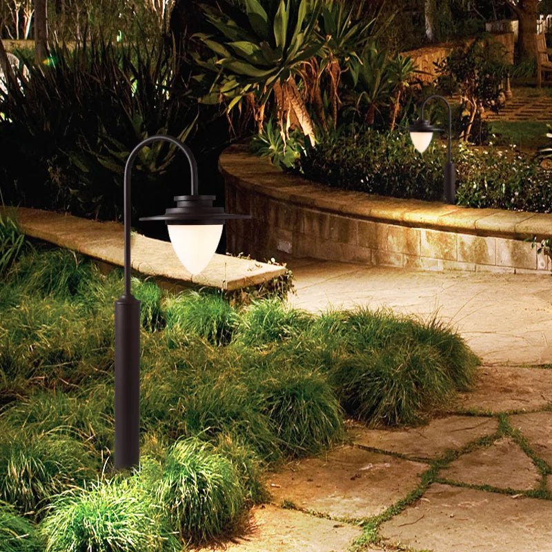 Lampadaire extérieur de pelouse pour jardin moderne en aluminium