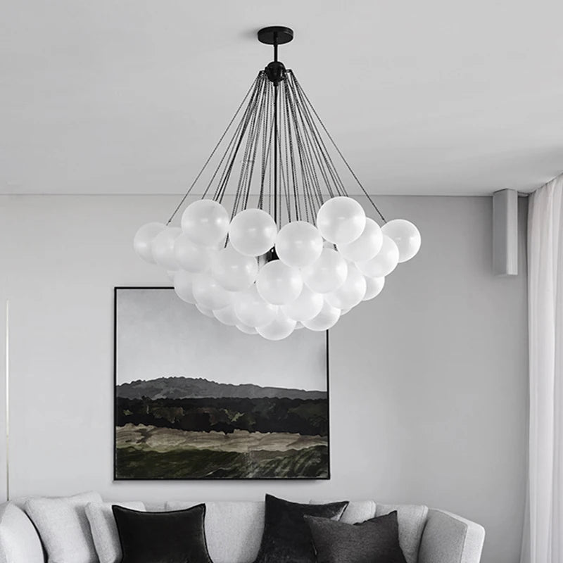 lustre à bulles de verre design nordique pour un intérieur moderne - vue 3 sur 10
