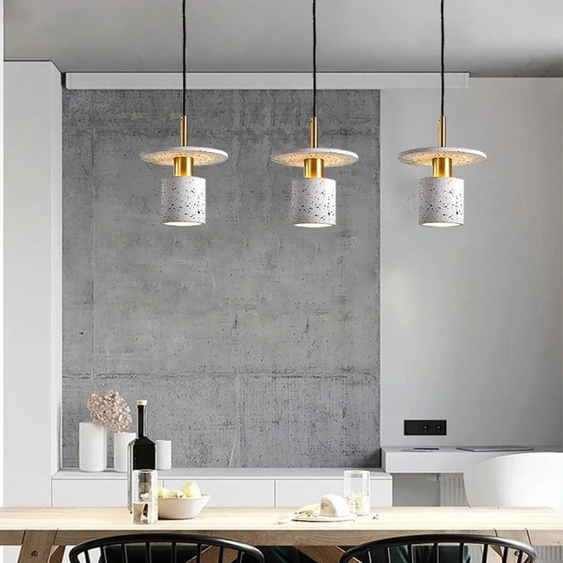 suspension design en terrazzo pour restaurant et bar - vue 3 sur 9