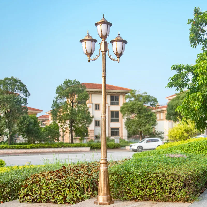 lampe d'extérieur rétro européenne pour jardin et parc - vue 4 sur 10