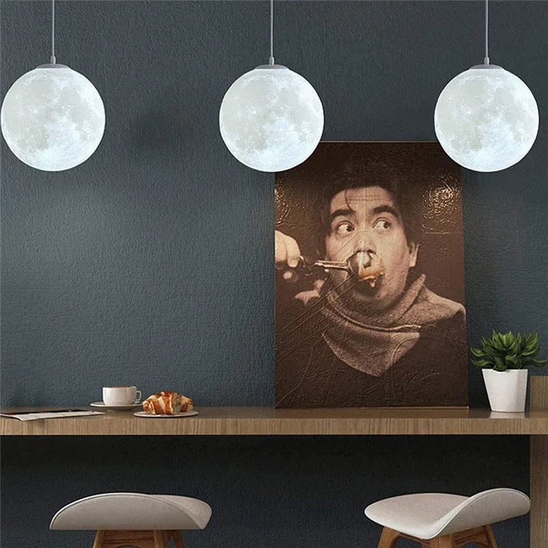 Suspension lune LED lumière ambiance décoration maison - vue 7 sur 8