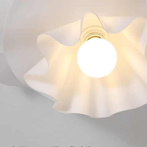 plafonnier led design nordique moderne en acrylique à fleurs décoratif - vue 7 sur 9