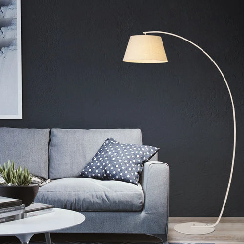 lampadaire nordique de luxe pour un éclairage élégant