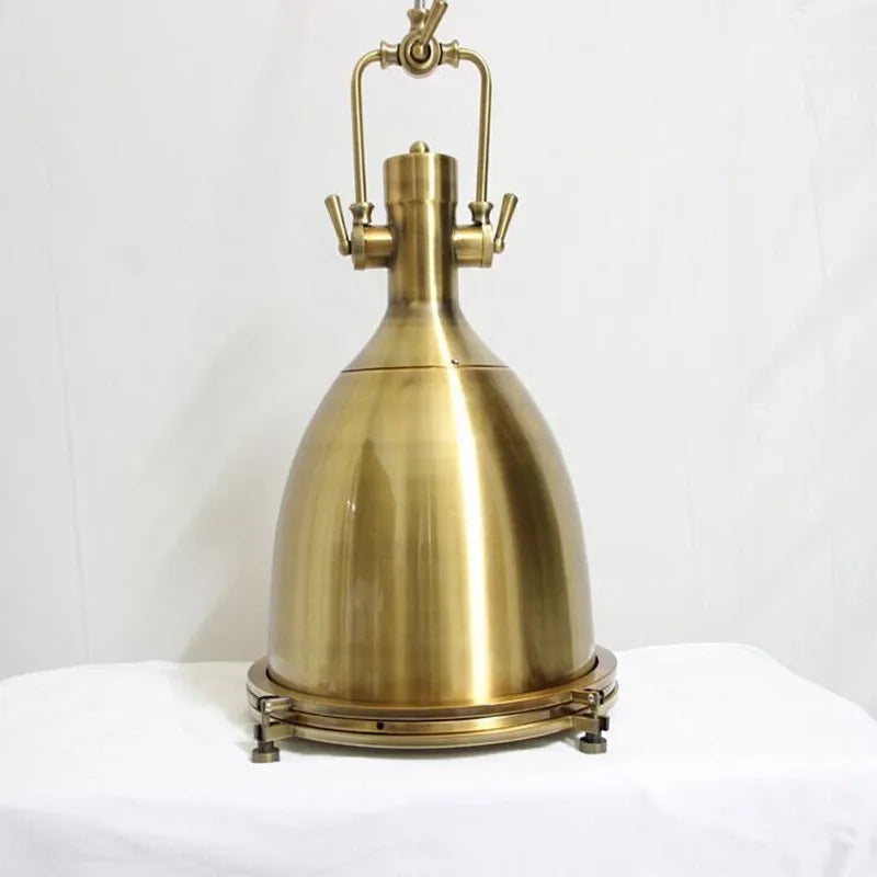 lustre industriel en fer style nordique pour cadeaux de nouvel an - vue 8 sur 14