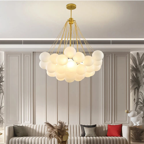 lustre à bulles de verre design nordique pour un intérieur moderne - vue 5 sur 10