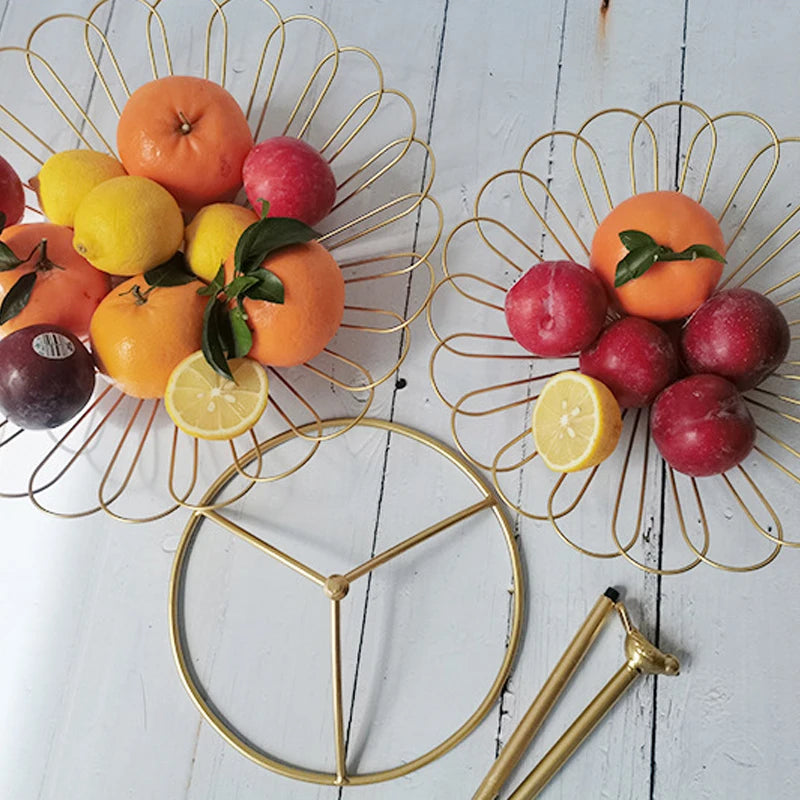 panier de rangement doré à deux niveaux décoratif pour fruits et gâteaux