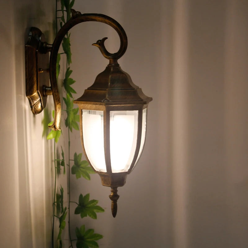 applique murale extérieure étanche style européen rétro et simple - vue 8 sur 8