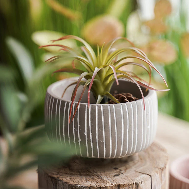 moule en silicone pour pots de fleurs à rayures