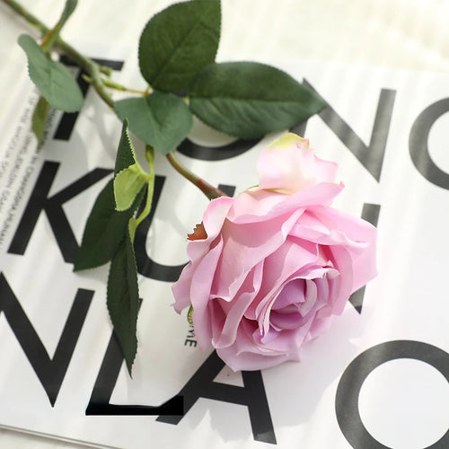 fleurs artificielles décoratives pour une ambiance agréable - vue 8 sur 17