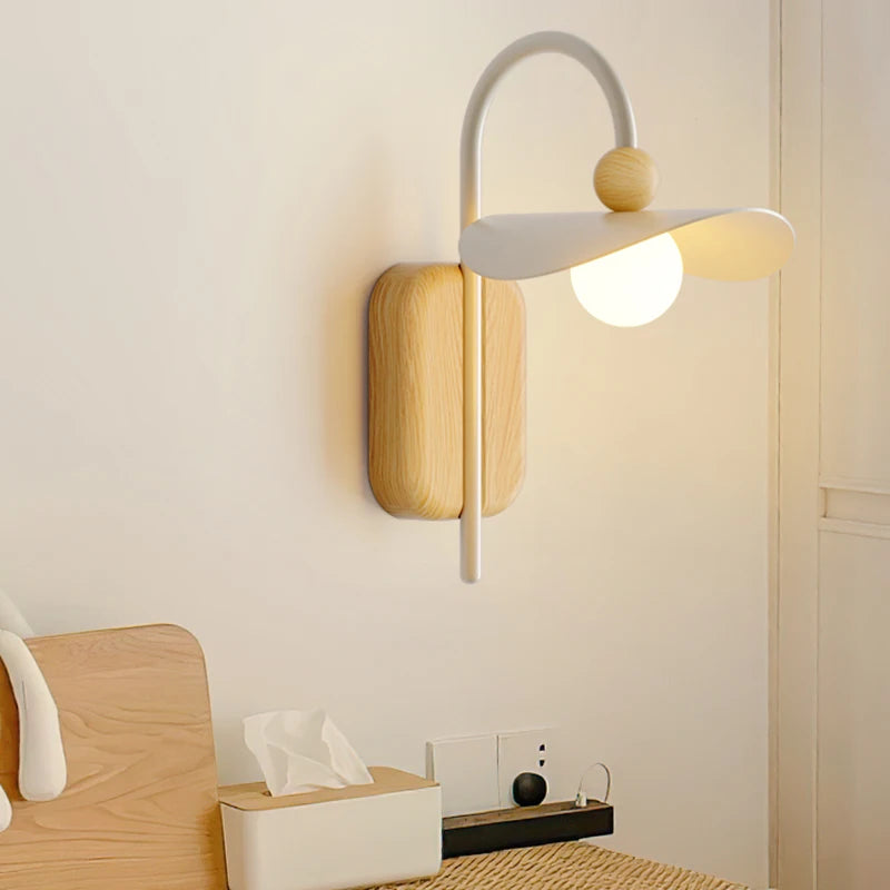 applique murale nordique en bois led pour bureau restaurant - vue 3 sur 7