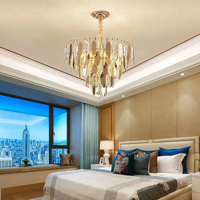 lustre moderne en cristal doré à led design élégant pour intérieur - vue 5 sur 9