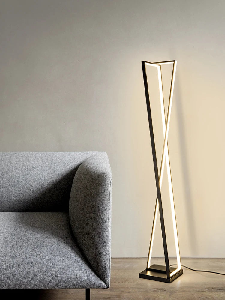 Lampadaire Led à géométrie noire et blanche moderne