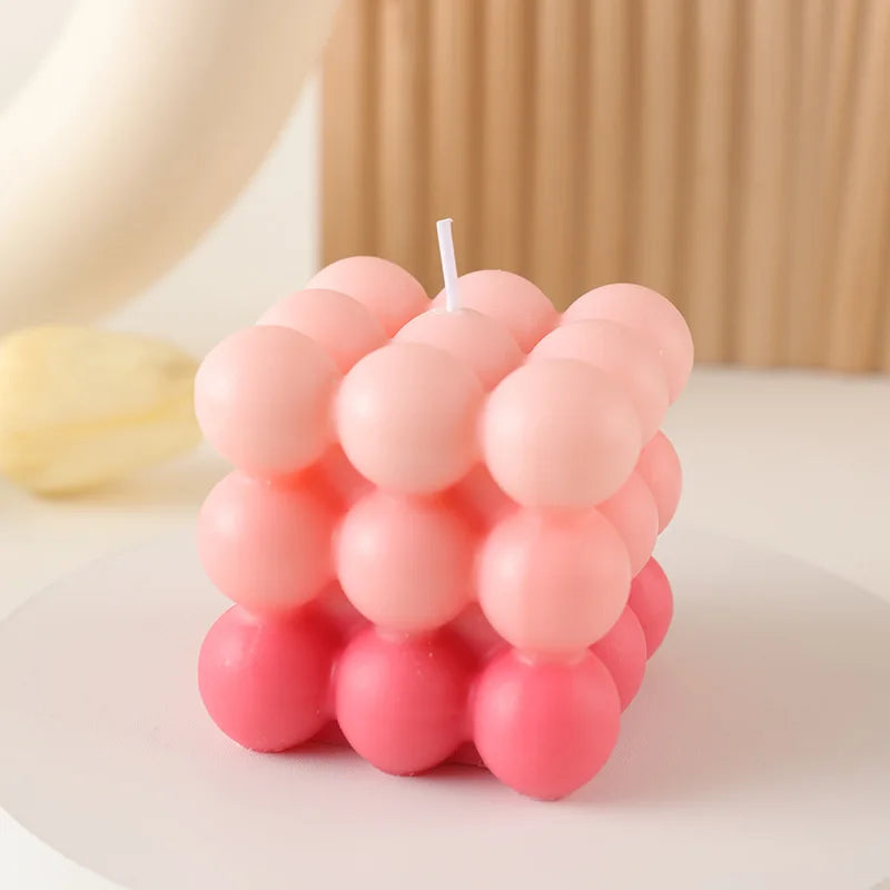 bougie parfumée big cube pour décoration moderne et aromathérapie - vue 20 sur 39