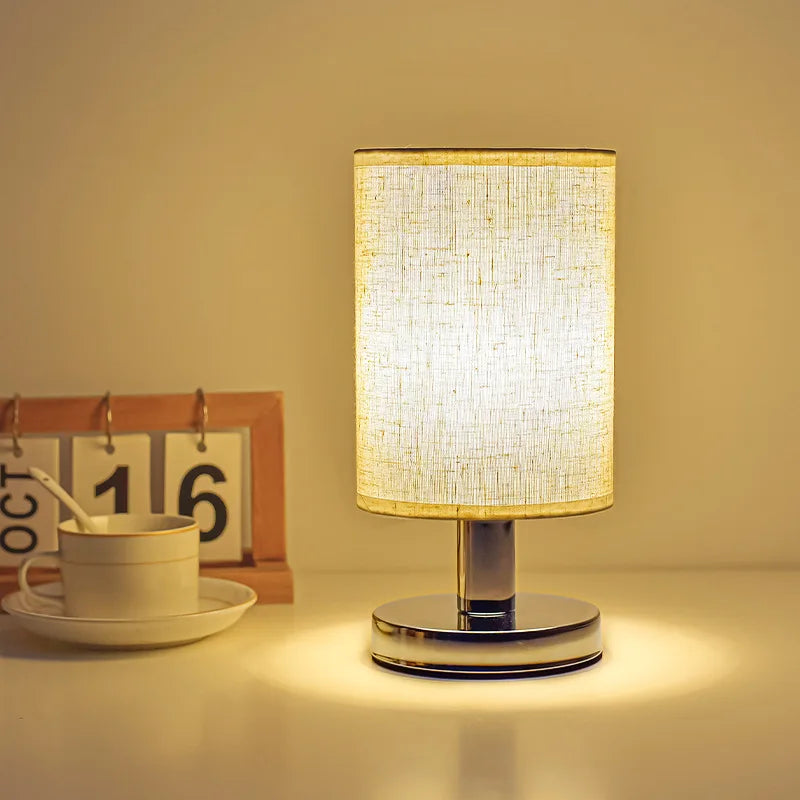 Lampe de Table nordique Simple et créative