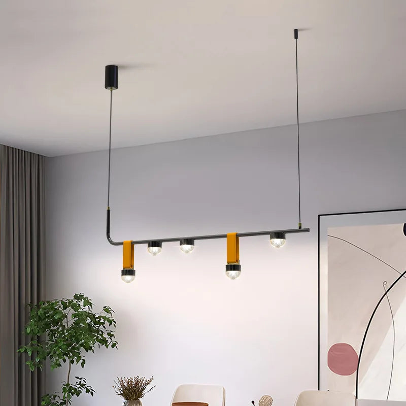 suspension design en cuir pour intérieur lumineux et élégant - vue 3 sur 7
