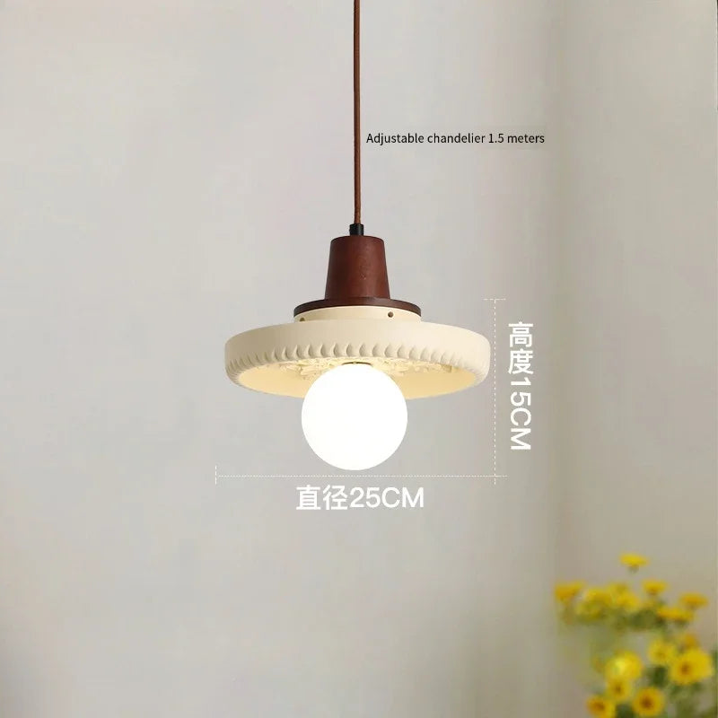 lustre créatif antique en résine pour décoration rétro - vue 9 sur 14