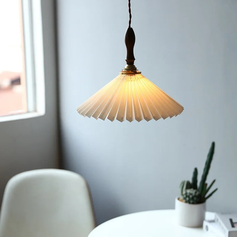 lustre plissé rétro japonais en noyer nordique pour intérieur - vue 3 sur 14