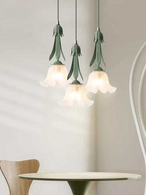 lustre en verre style français avec fleurs décoratives pour intérieur - vue 5 sur 10