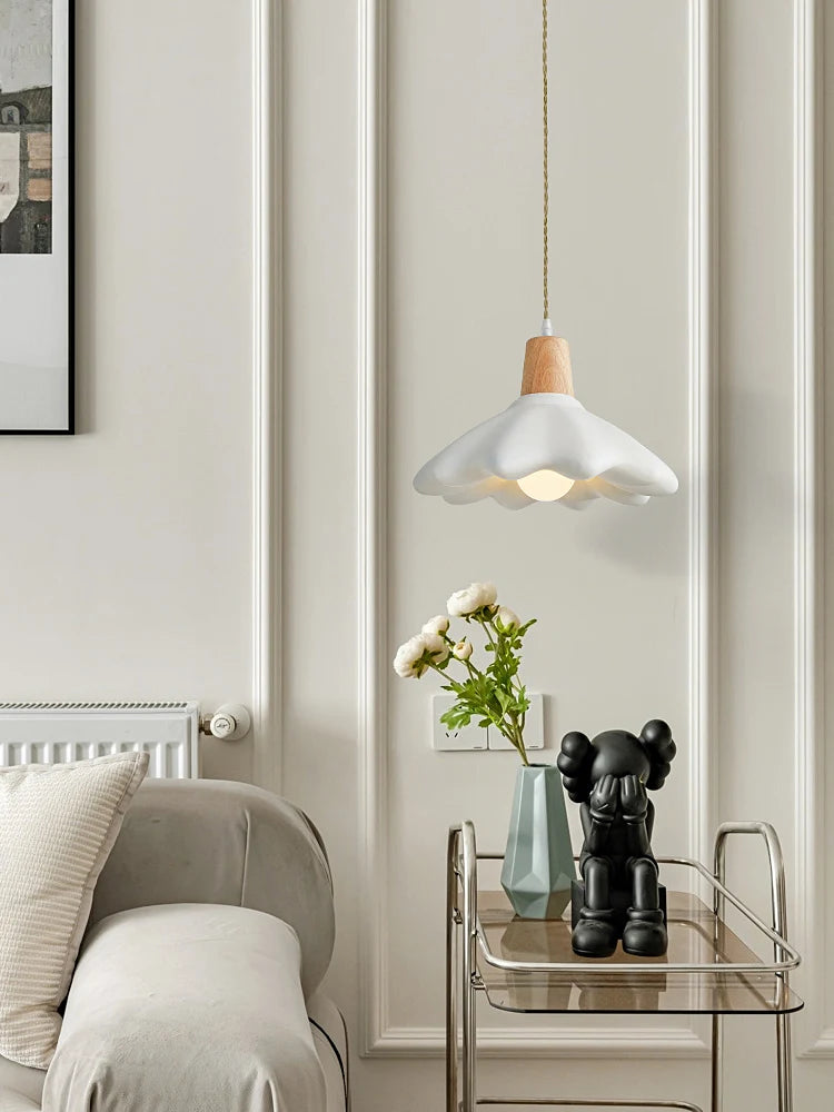 suspension LED style crème française idéale pour bar ou famille d'accueil - vue 6 sur 8