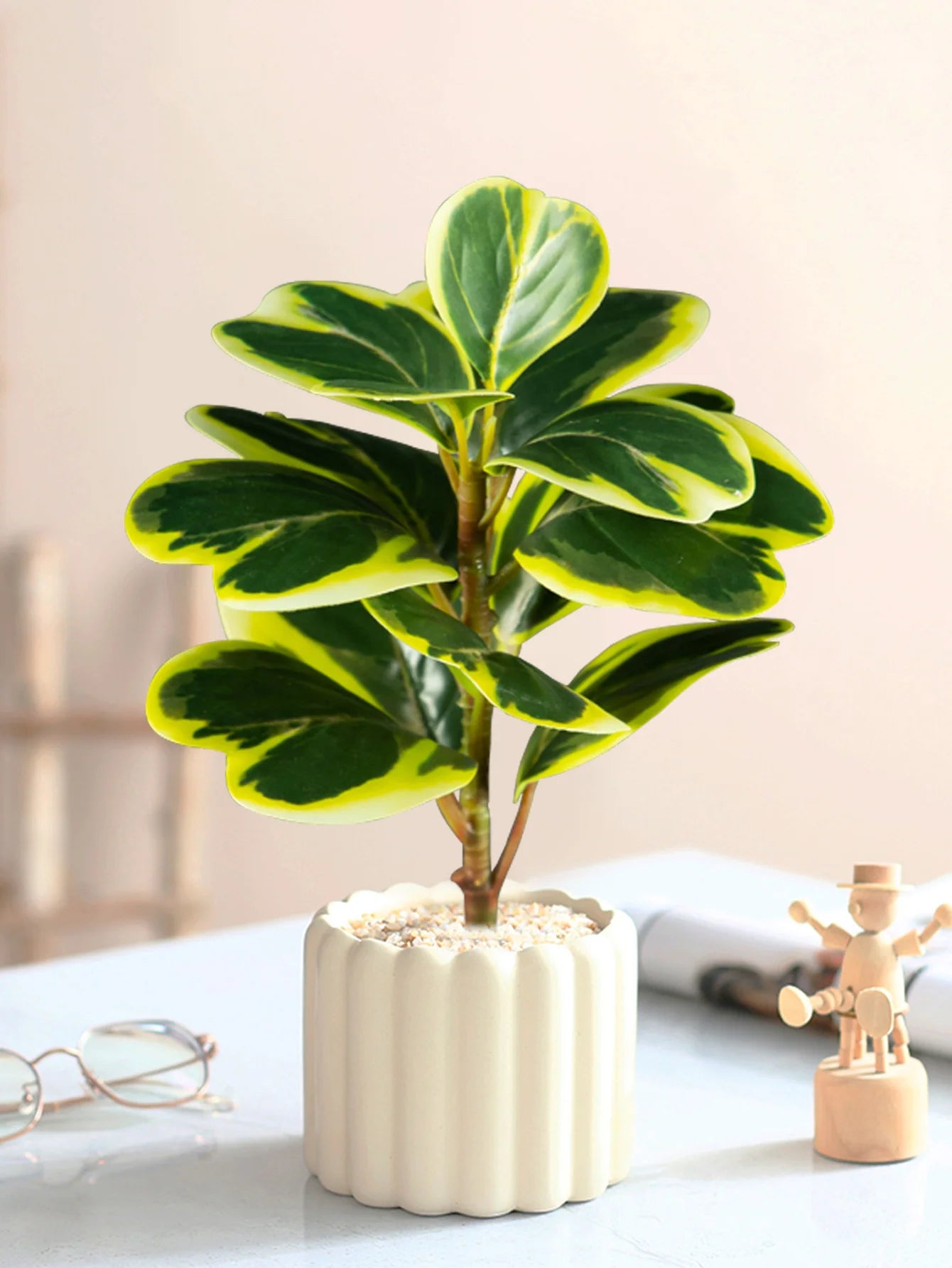 petites plantes artificielles feuilles de cœur décoration intérieure et extérieure - vue 3 sur 9