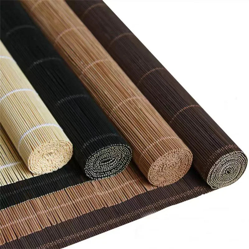 Store enrouleur bambou perlé style japonais salon chambre