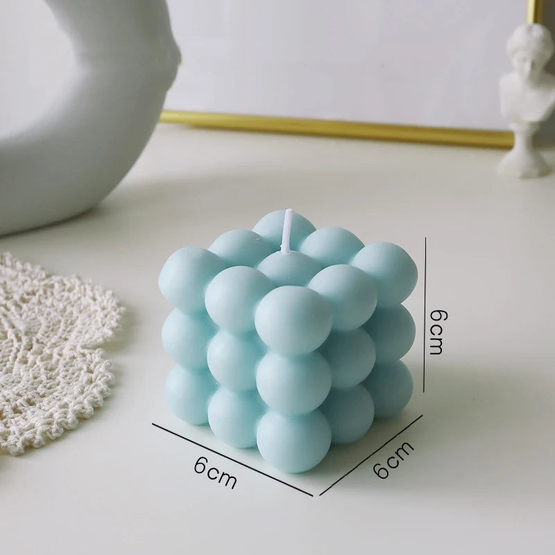 bougie parfumée big cube pour décoration moderne et aromathérapie - vue 29 sur 39