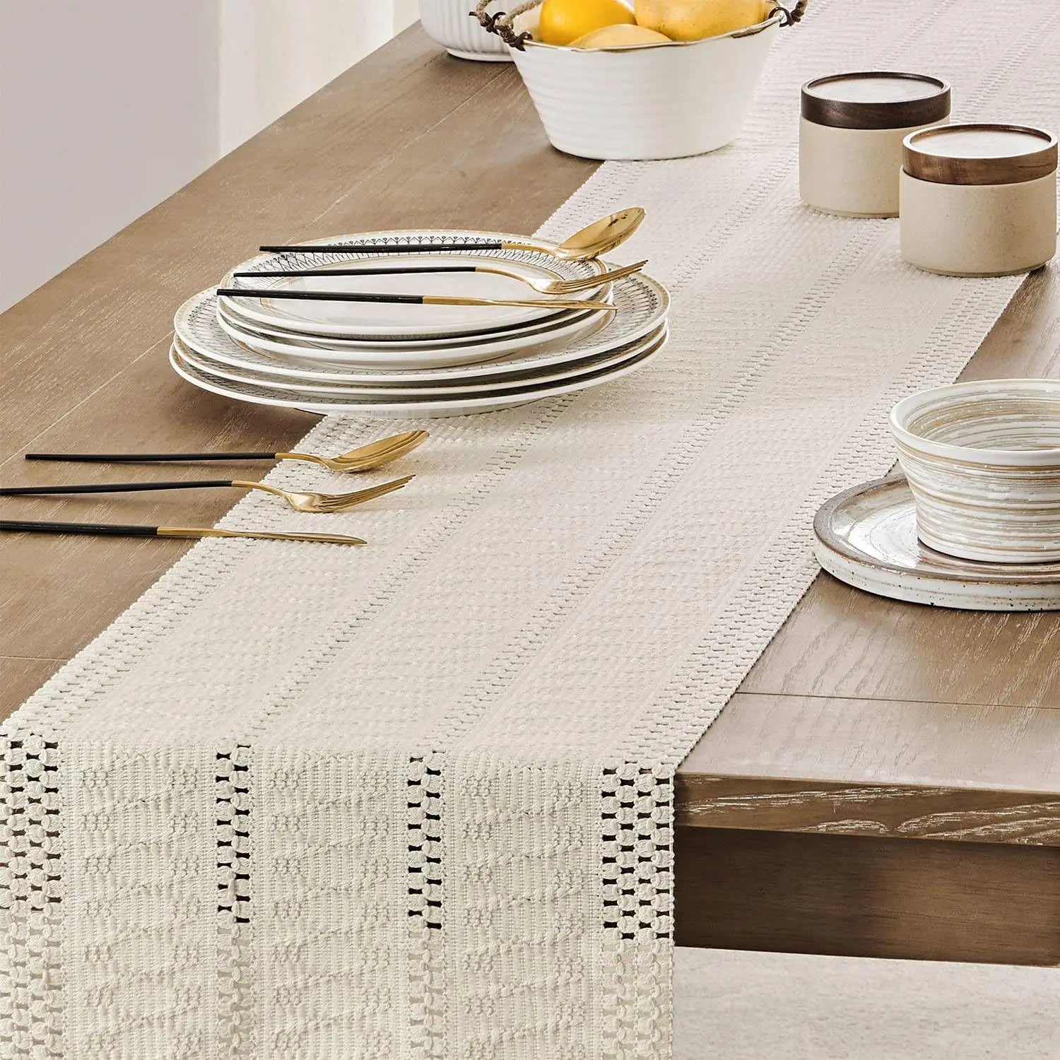 Chemin de table macramé bohème ivoire style campagne - vue 7 sur 7