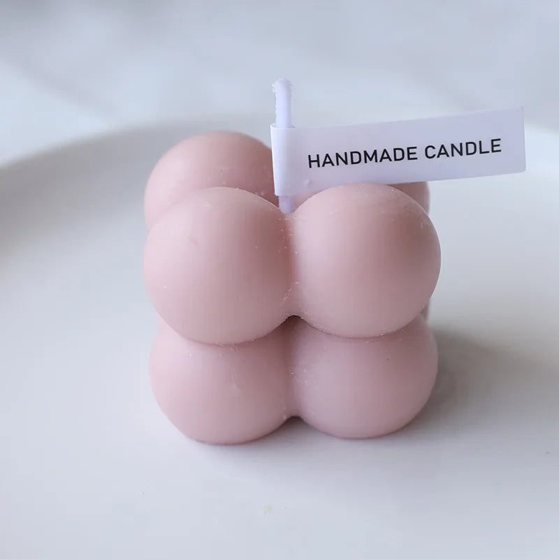 bougie parfumée cube en cire de soja pour décoration moderne - vue 13 sur 22