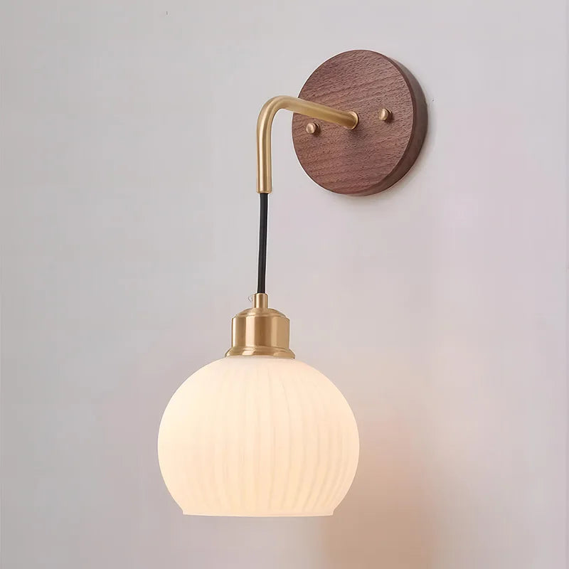 Walnut Wood Wall light, Wabi-sabi Modern style, Wall Sconces for Bedroom, Living, Corridor, Aisle balcony, Entrance Hall - vue 6 sur 7