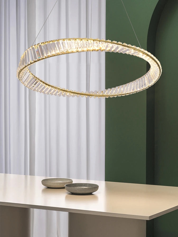 lustre décoratif circulaire en cristal et acier inoxydable