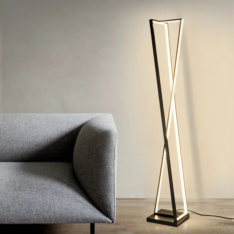Lampadaire géométrique en forme de croix nordique - vue 4 sur 18