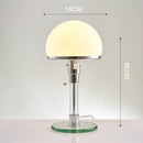 lampe à poser design simple en verre pour lecture et études