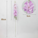 fourchettes flocage avec fleurs artificielles pour décoration mariage hôtel