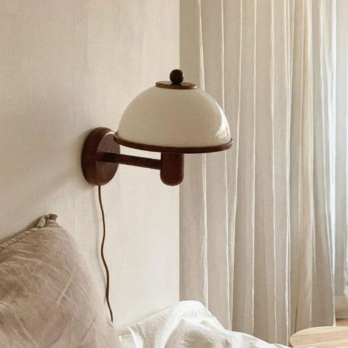 Nordic Retro Mushroom Wall Lamp with EU/US Plug, Wooden Bedroom Bedside Light, Living Room, Corridor LED Decorative Light - vue 6 sur 8