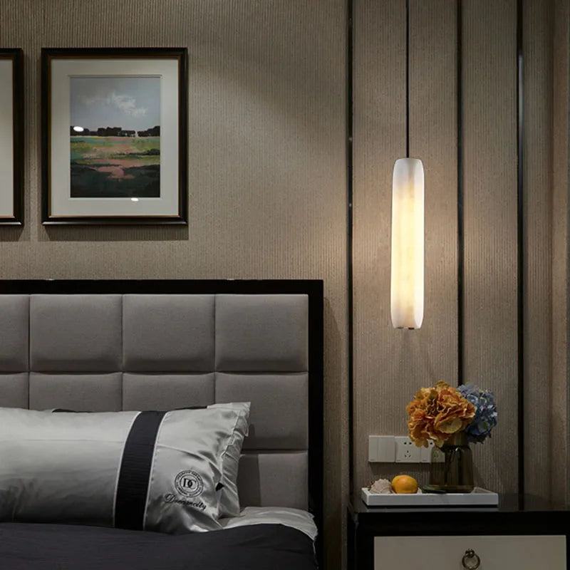 lampe suspendue moderne en marbre naturel et laiton ajustable - vue 4 sur 7