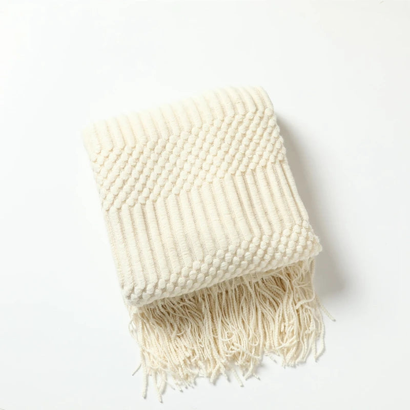 plaid tricot léger doux pompons style carreaux salon
