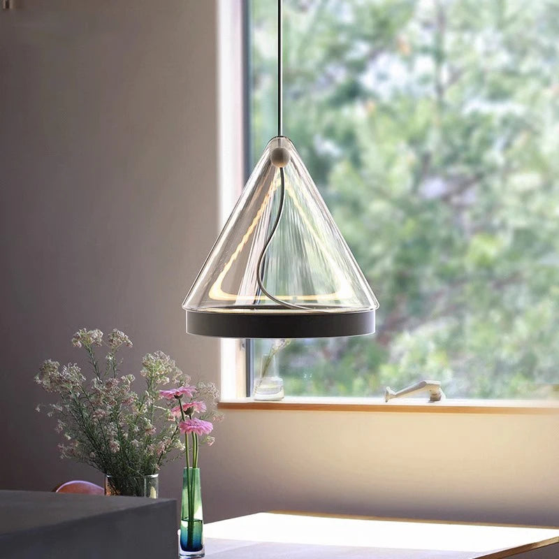 Suspension design moderne conique pour éclairage intérieur