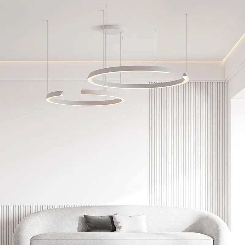Suspension circulaire simple et moderne