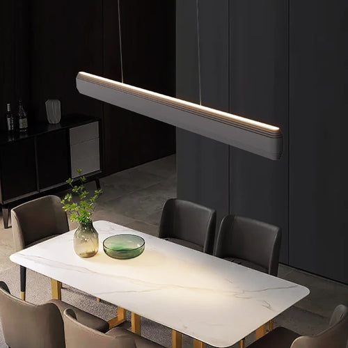 lustre suspendu au design moderne et luxueux - vue 2 sur 14