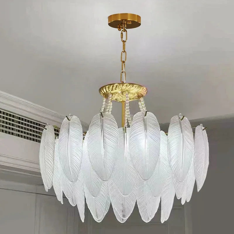 Lustre de luxe avec morceaux en cristal Vintage perle décorative plume