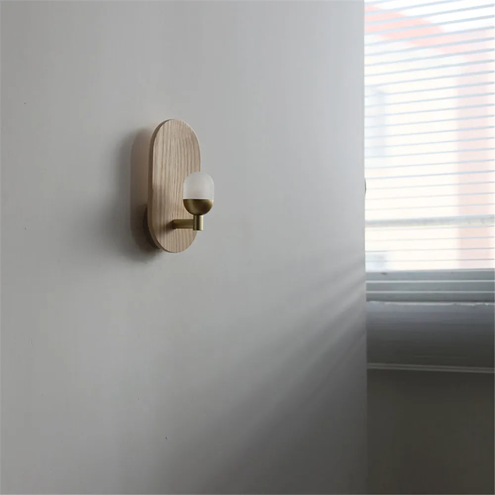 applique murale moderne nordique en bois avec led décorative - vue 4 sur 10
