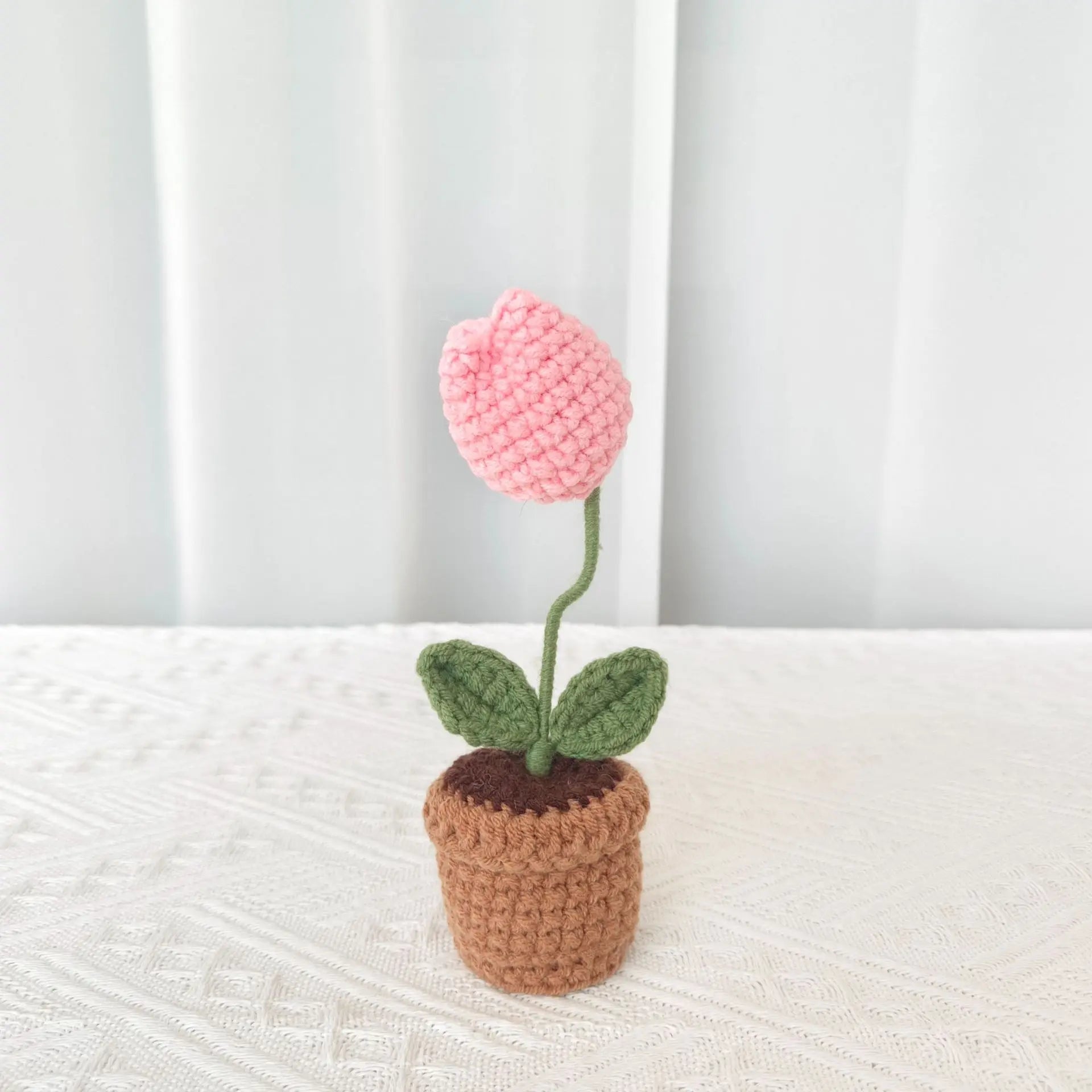 plante en pot tricotée à la main pour cadeau décoratif de saint valentin - vue 9 sur 19