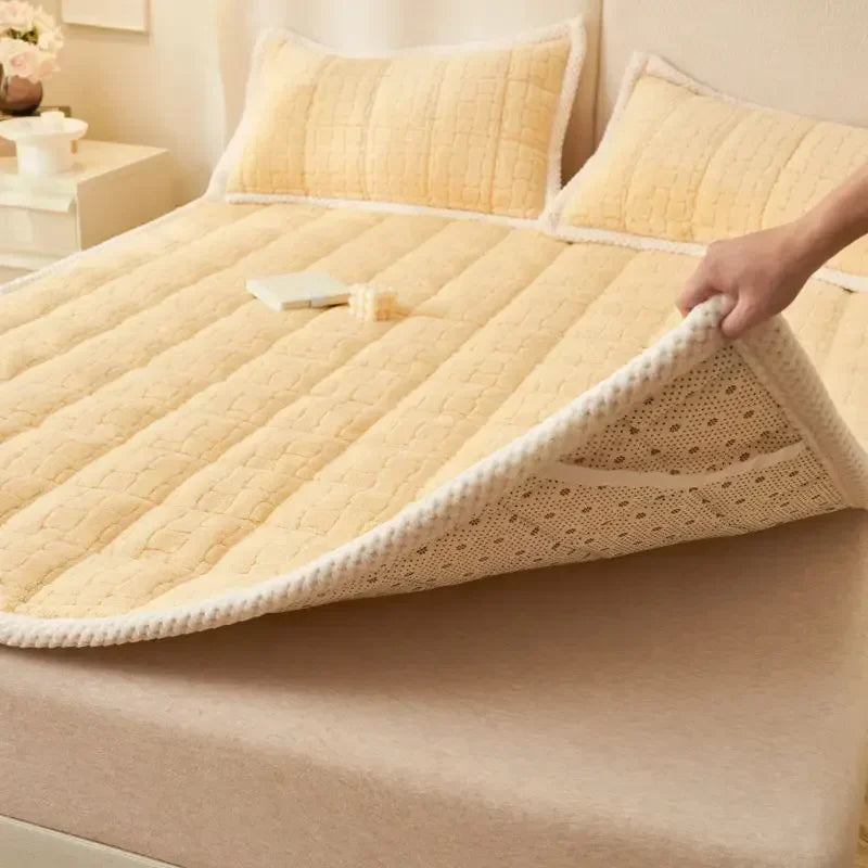 surmatelas en velours épais et chaud pliable antidérapant pour lit
