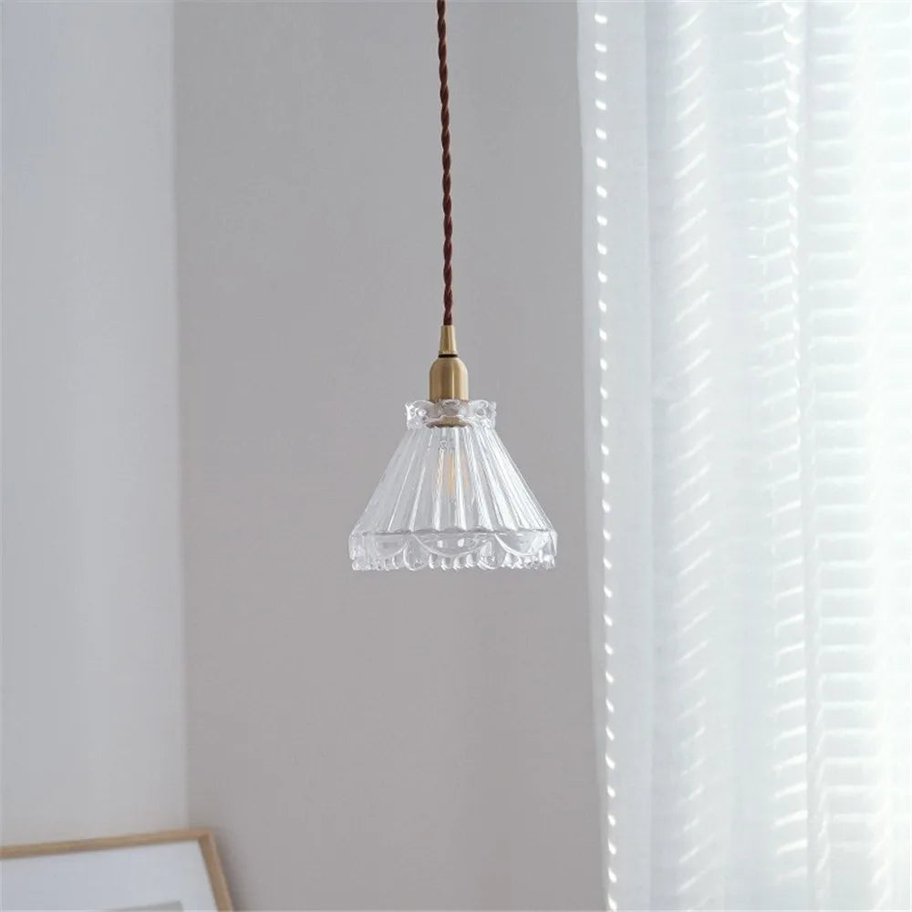 lustre antique en laiton et verre pour décoration maison - vue 6 sur 8
