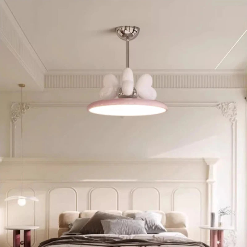 lustre romantique mignon pour chambre de princesse enfant - vue 4 sur 12
