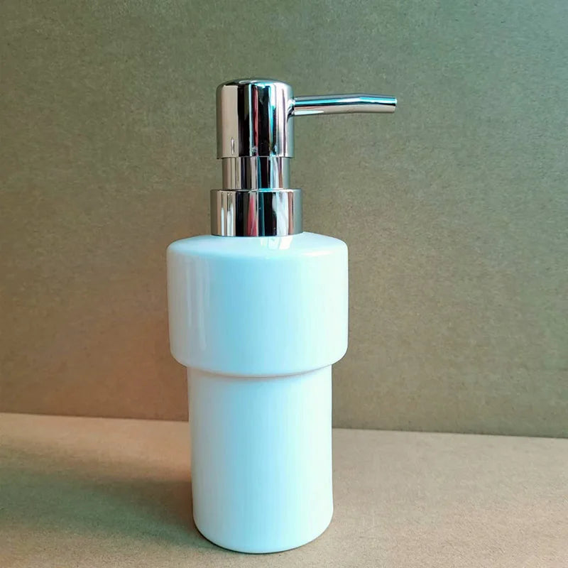 bouteille vide pour shampoing crème et lotion accessoires de bain - vue 3 sur 8